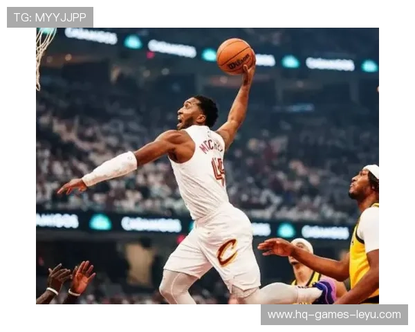 米切尔砍下30+高效输出，主导骑士外线攻防