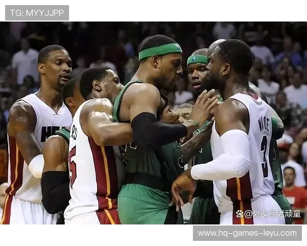 保罗·皮尔斯关键时刻单打效率提升 拉开与队友得分差距